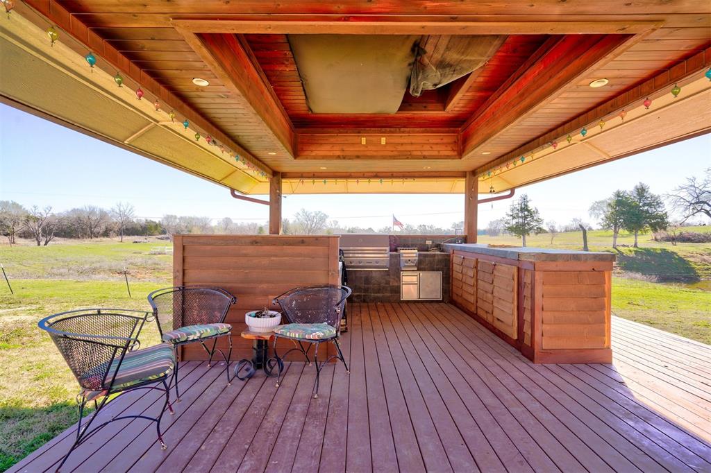 21372 Santa Fe Avenue Property Photo 10