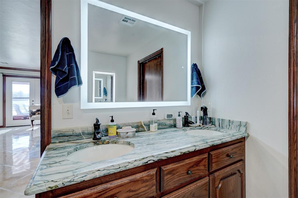 21372 Santa Fe Avenue Property Photo 20