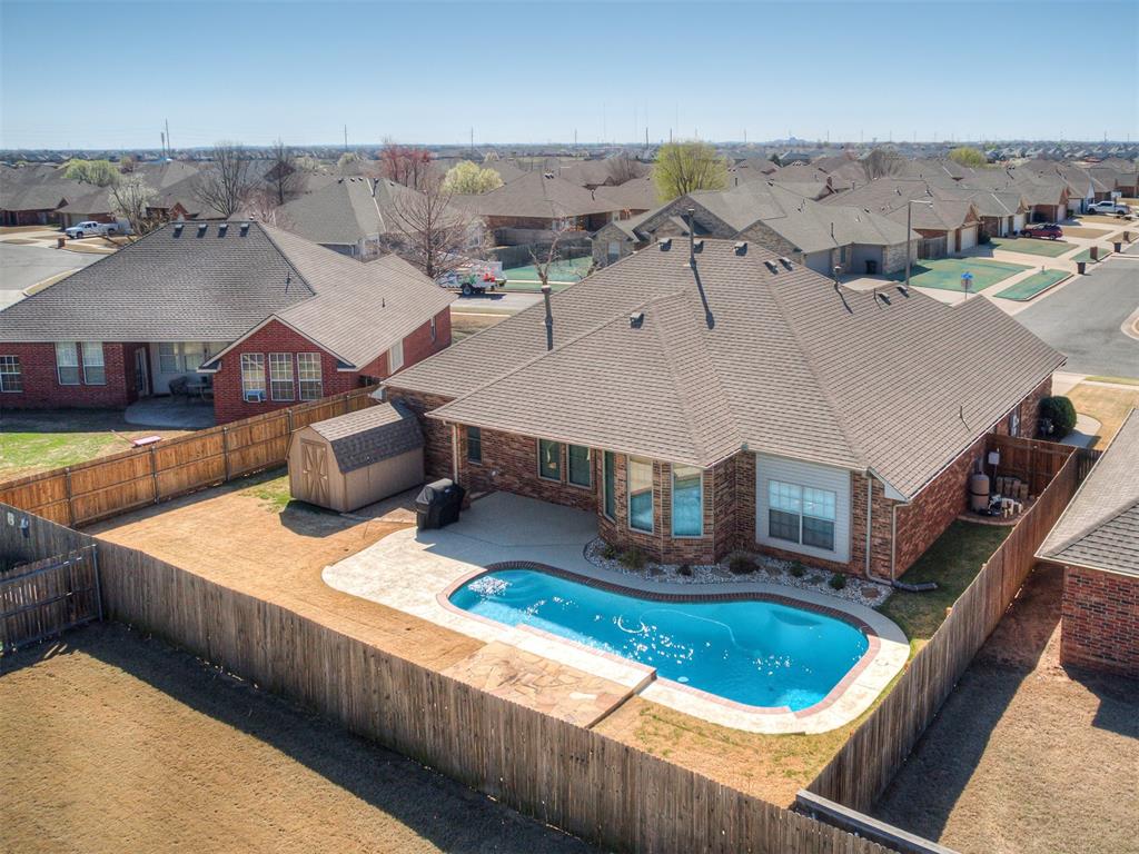2117 Oak Drive Property Photo