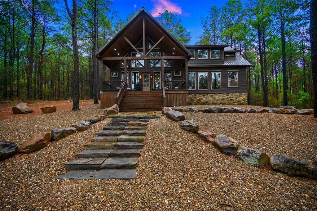 195 Eagle Nest Lane Property Photo 1