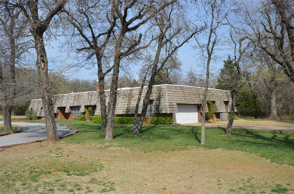 4900 Summit Drive Property Photo