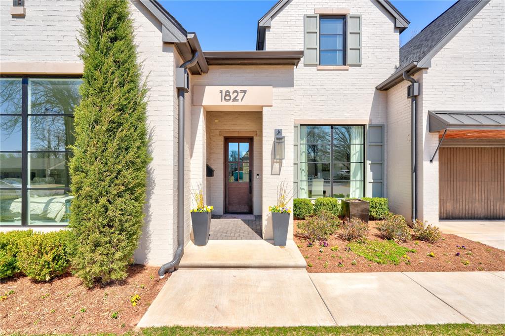 1827 Drakestone Avenue Property Photo