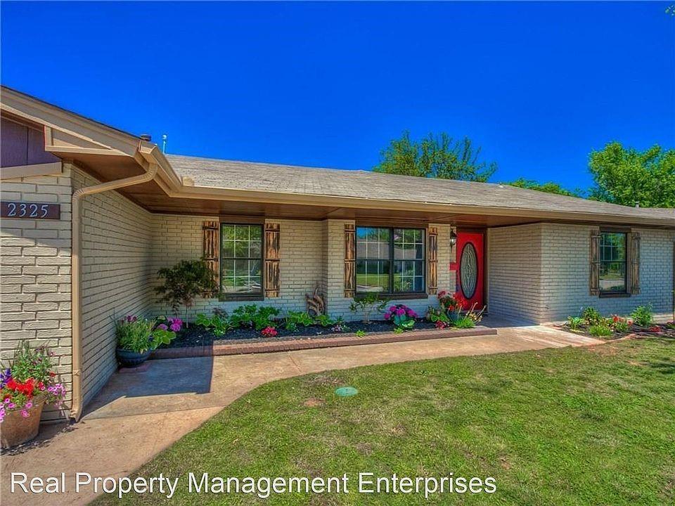 2325 Nw 119th Street Property Photo