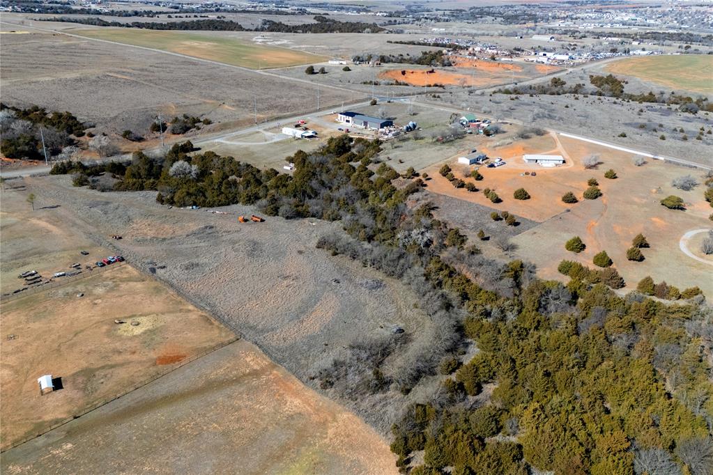 N 2400 Road Property Photo