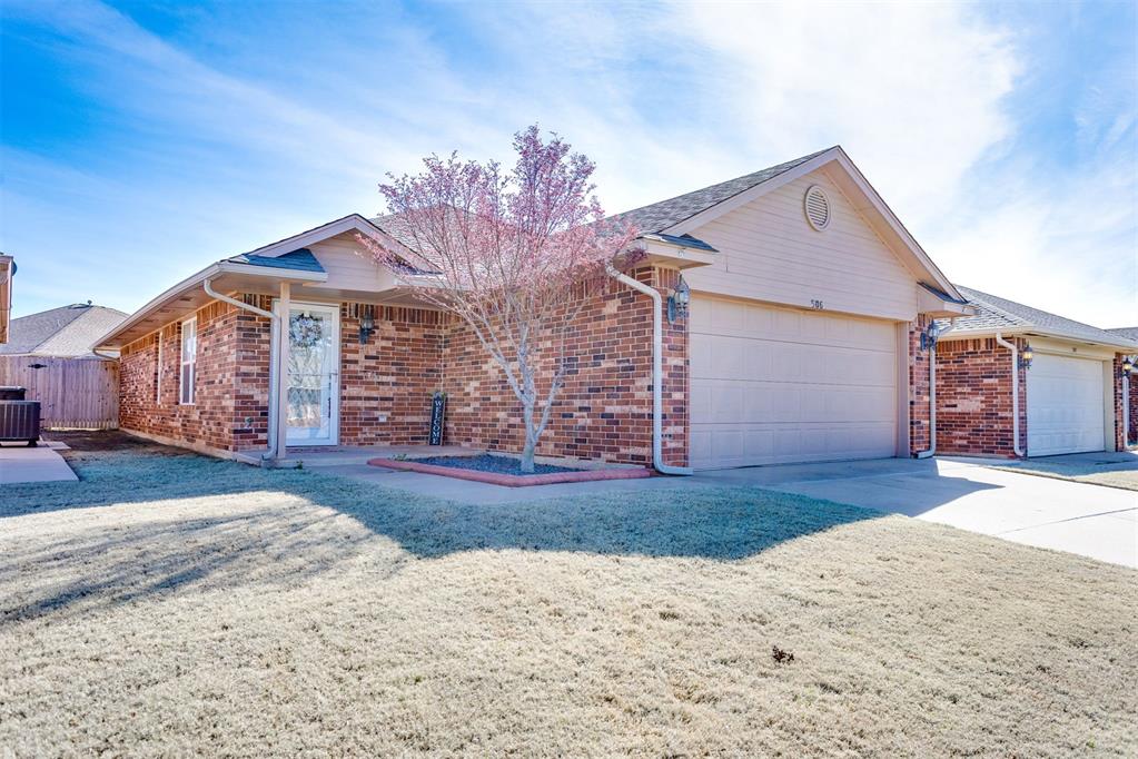 Broadmoore Es Real Estate Listings Main Image