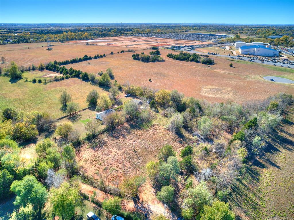 531 S Monocoupe Lane Property Photo 11