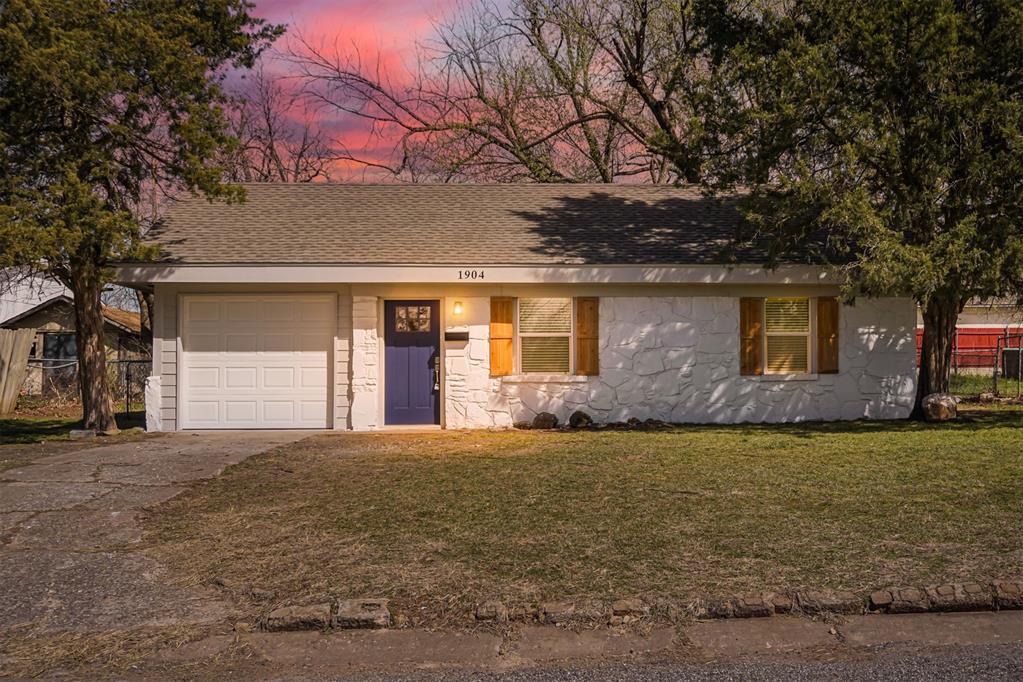 1904 Karen Drive Property Photo