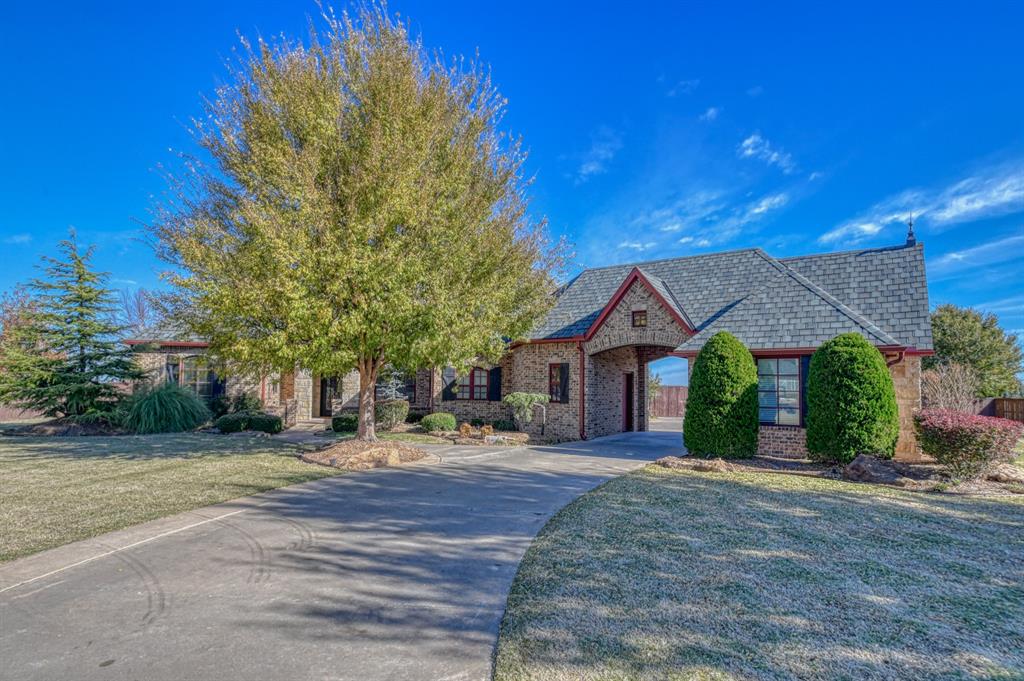 393 Haloka Avenue Property Photo