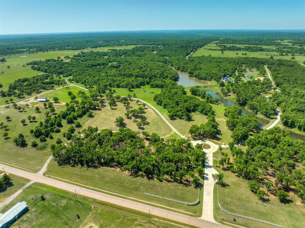 9588 Creek View Road Property Photo