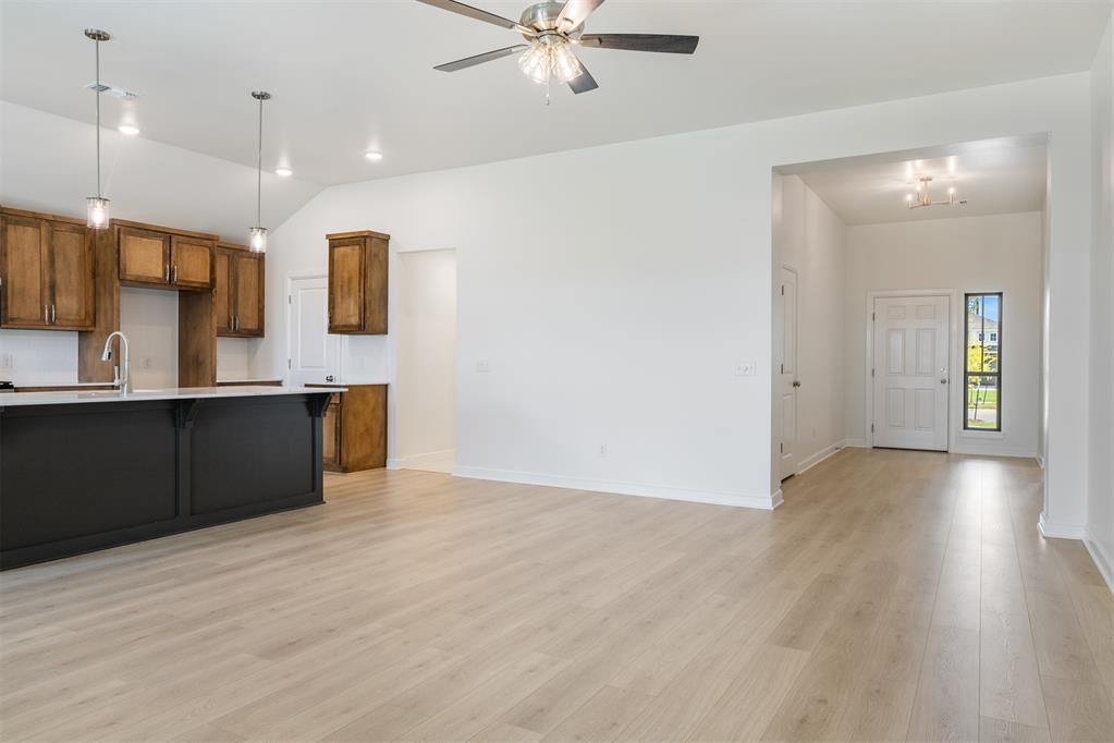 16017 Switchgrass Place Property Photo 7