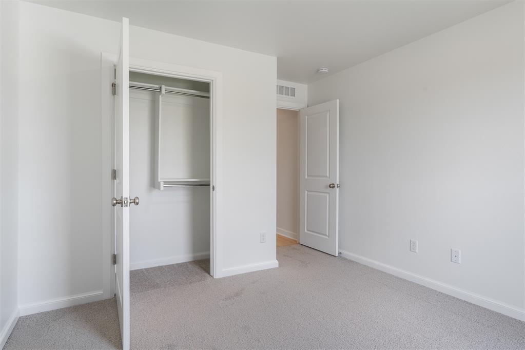 16017 Switchgrass Place Property Photo 20