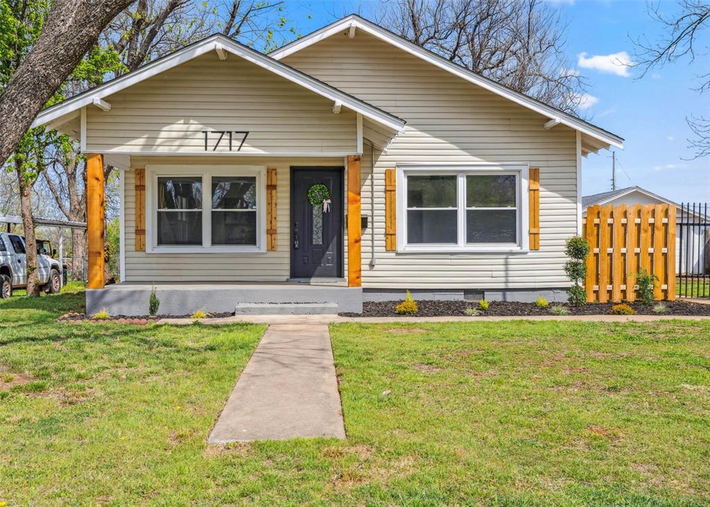 1717 S 6th Street Property Photo 1