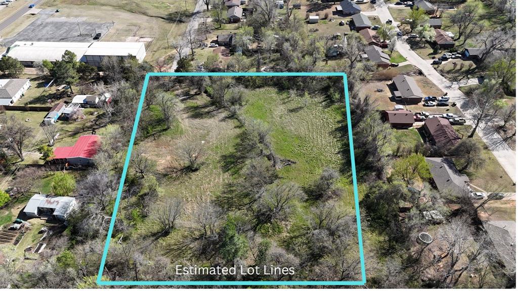 3255 Maupin Street Property Photo 2