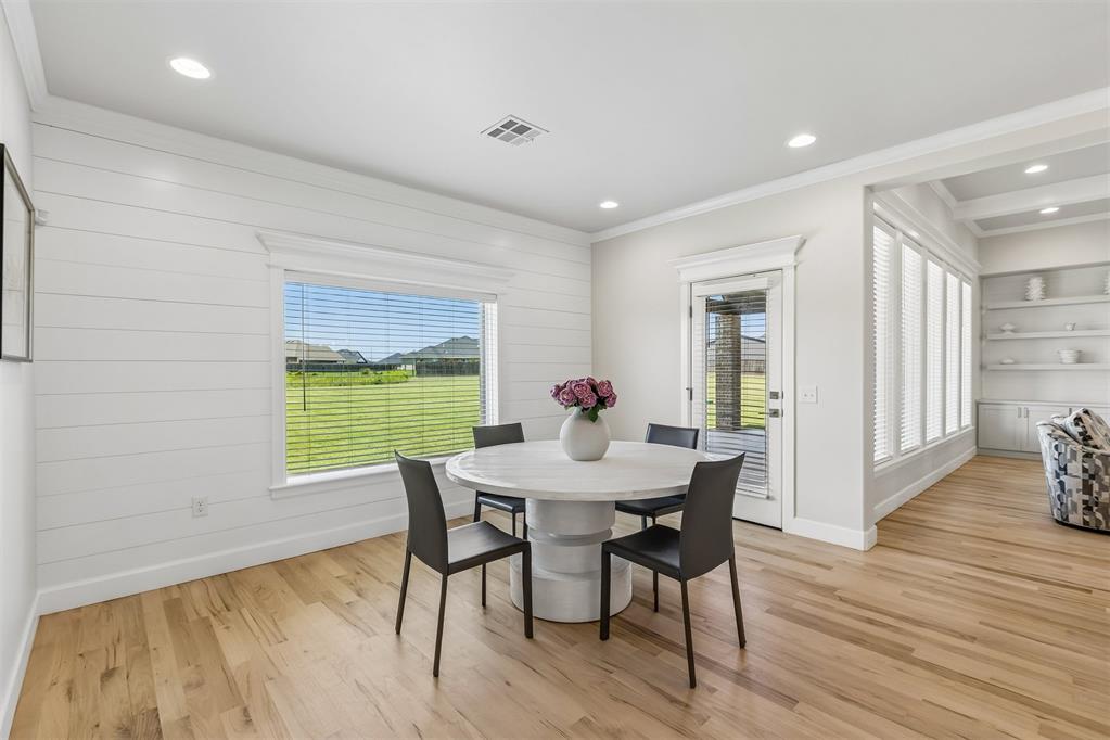 4130 Richards Way Property Photo 17