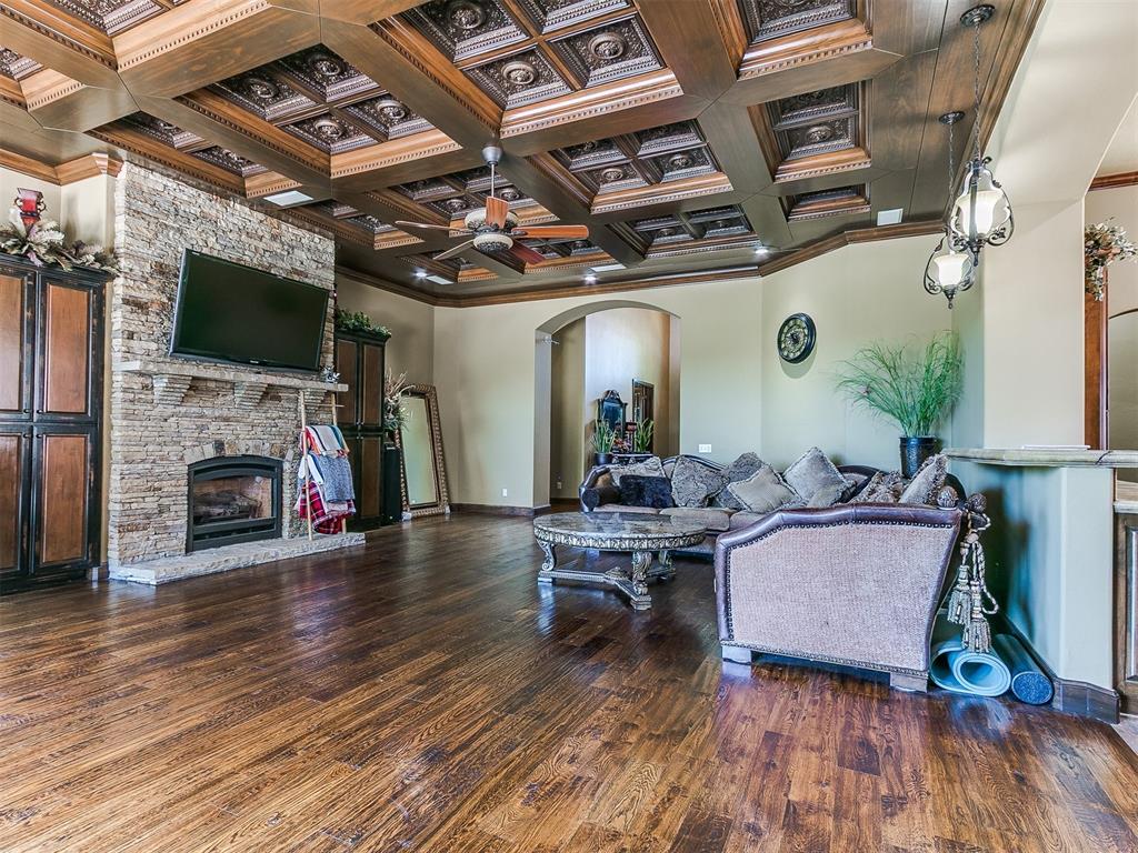 17412 Hawks View Court Property Photo 14