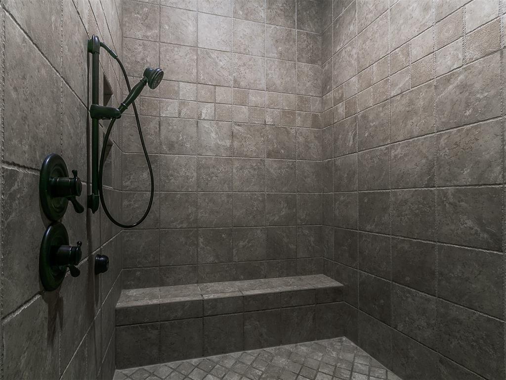 17412 Hawks View Court Property Photo 30