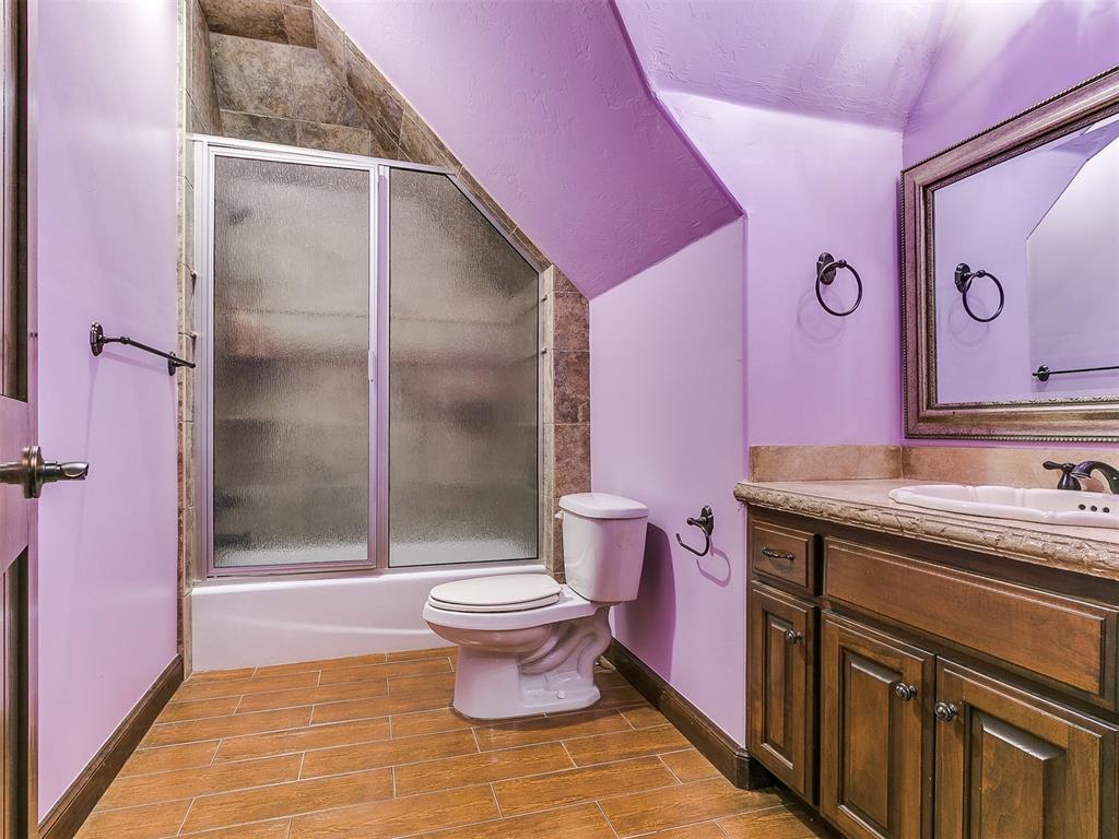 17412 Hawks View Court Property Photo 38