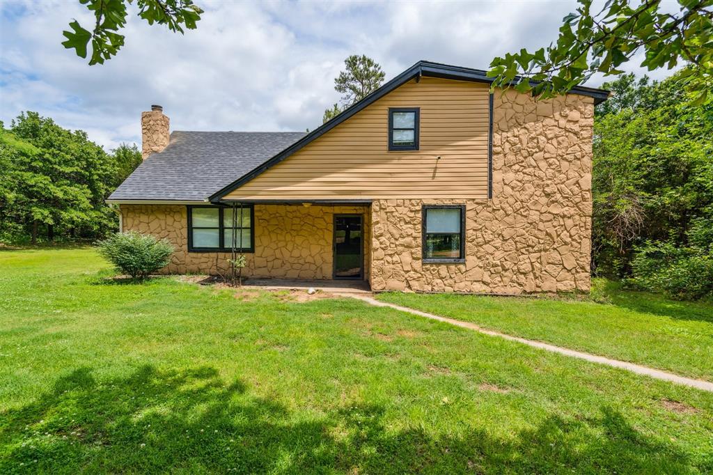 3206 Oakbriar Drive Property Photo 1