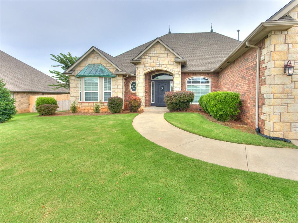 4816 Kelly Lakes Drive Property Photo 1