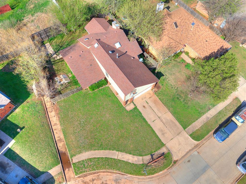 2105 Ne 11th Street Property Photo 2