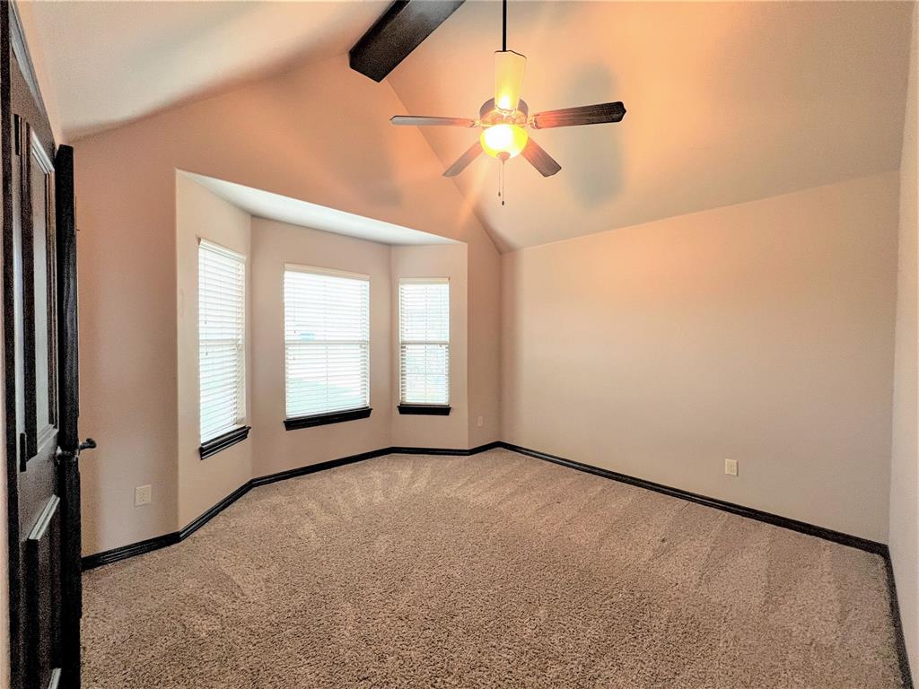 3205 Nw 188th Terrace Property Photo 5