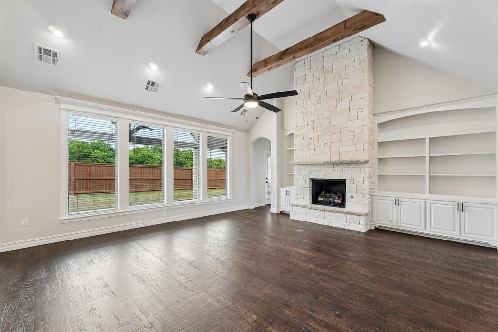 3001 Stone Meadow Way Property Photo 8
