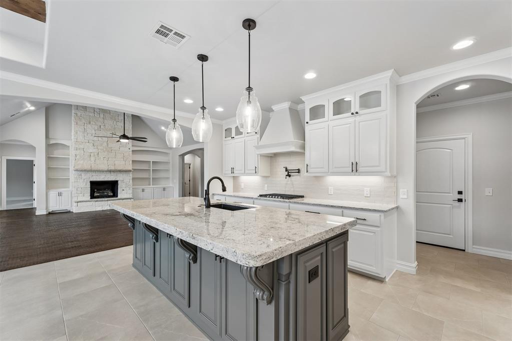 3001 Stone Meadow Way Property Photo 12