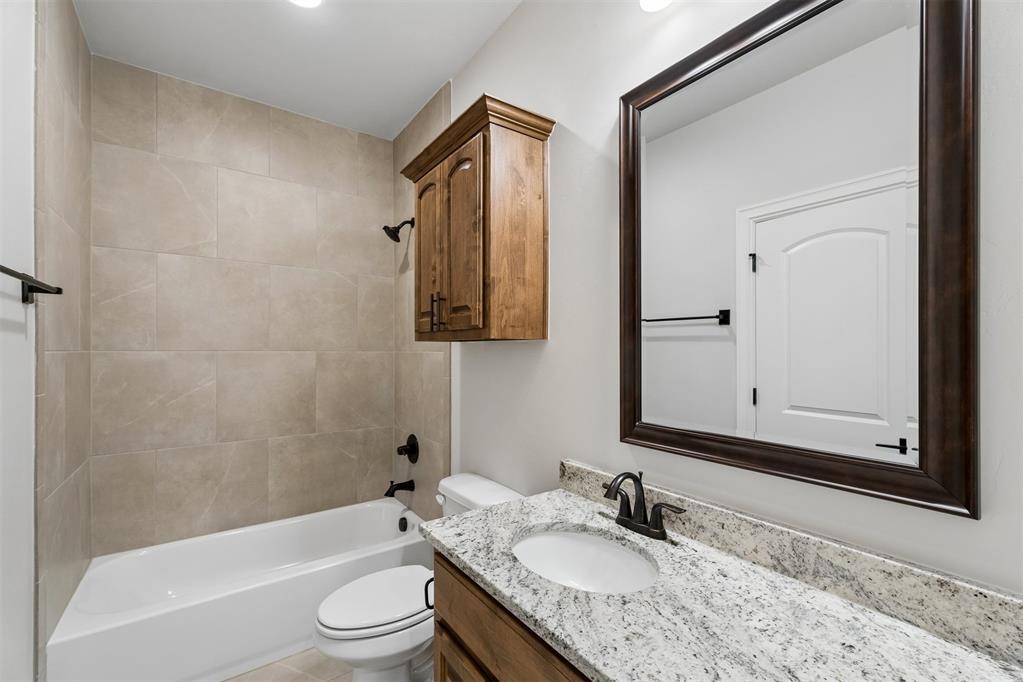 3001 Stone Meadow Way Property Photo 35