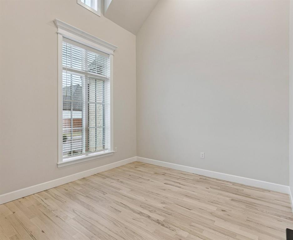 2917 Stone Meadow Way Property Photo 34