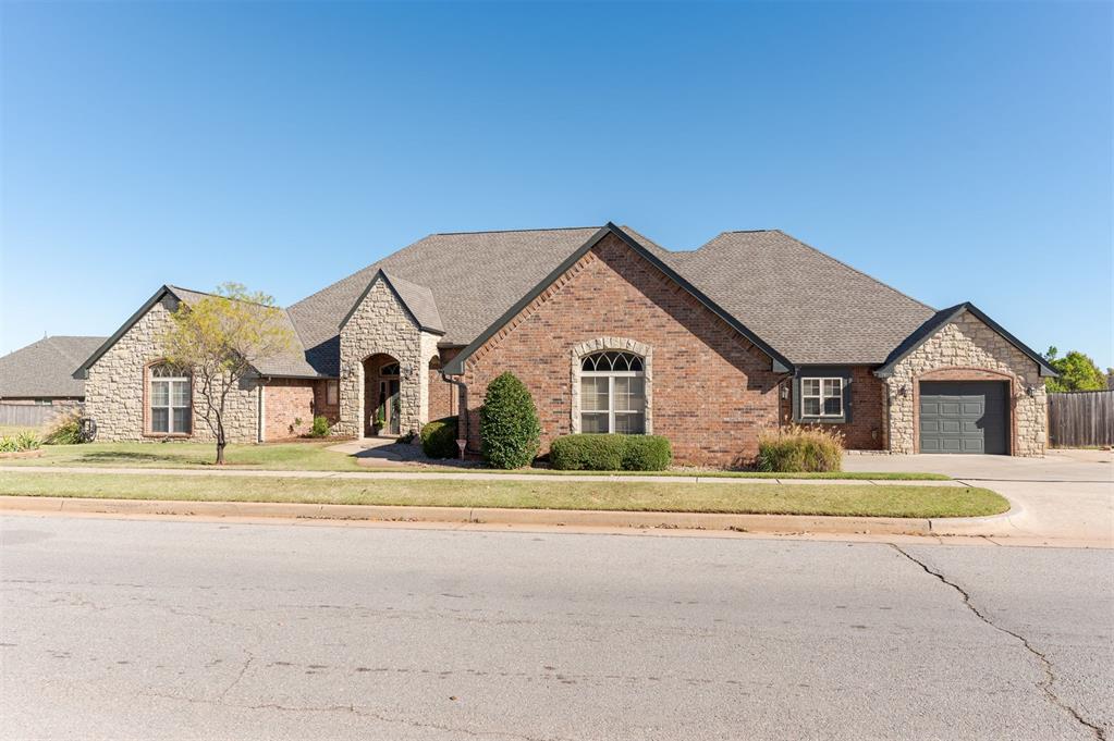 18712 Scarlet Oak Lane Property Photo