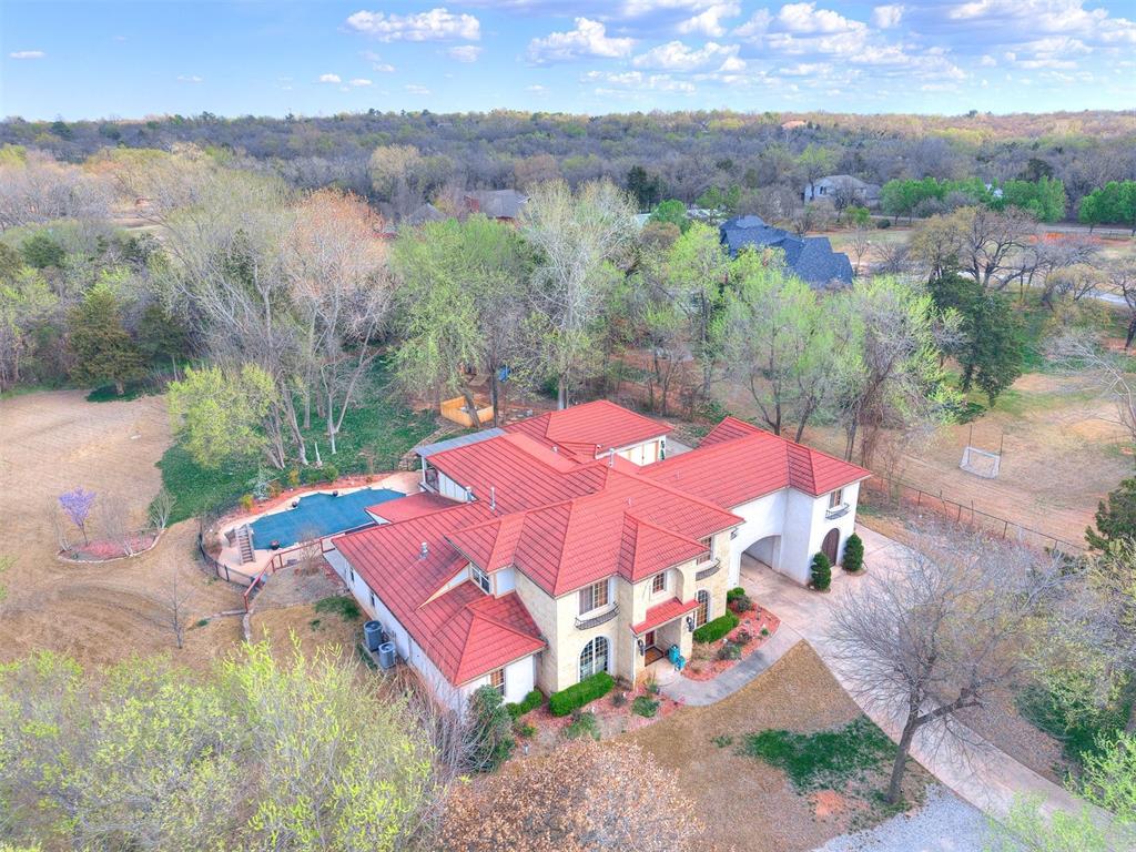 1900 S Coltrane Road Property Photo