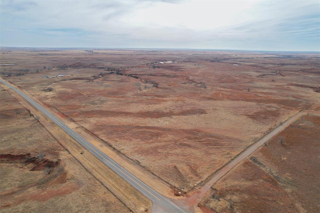 Hwy 6 Property Photo 3