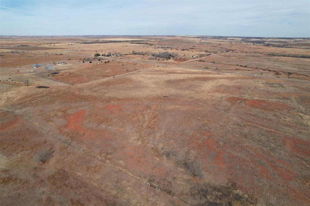 Hwy 6 Property Photo 5