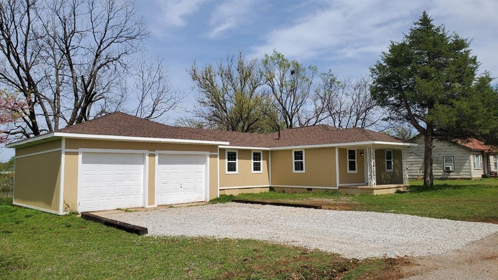 122 W Decker Property Photo