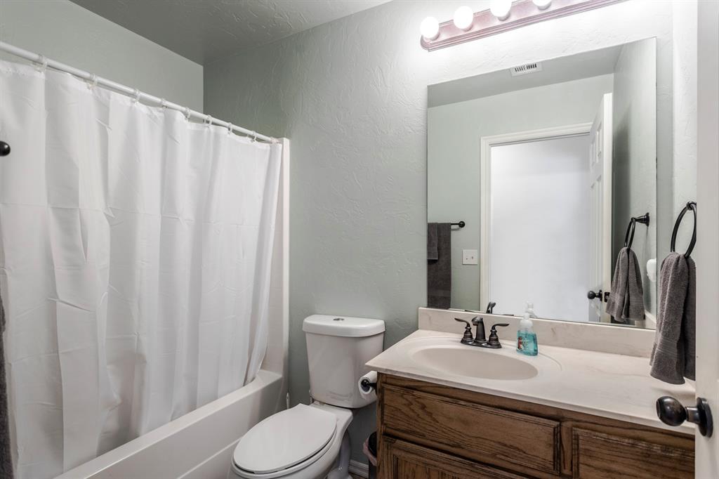 7913 Woodbend Lane Property Photo 15