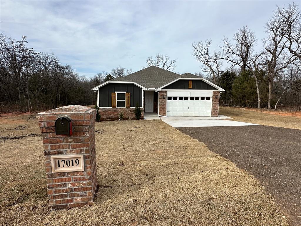 17019 Oak Ridge Circle Property Photo