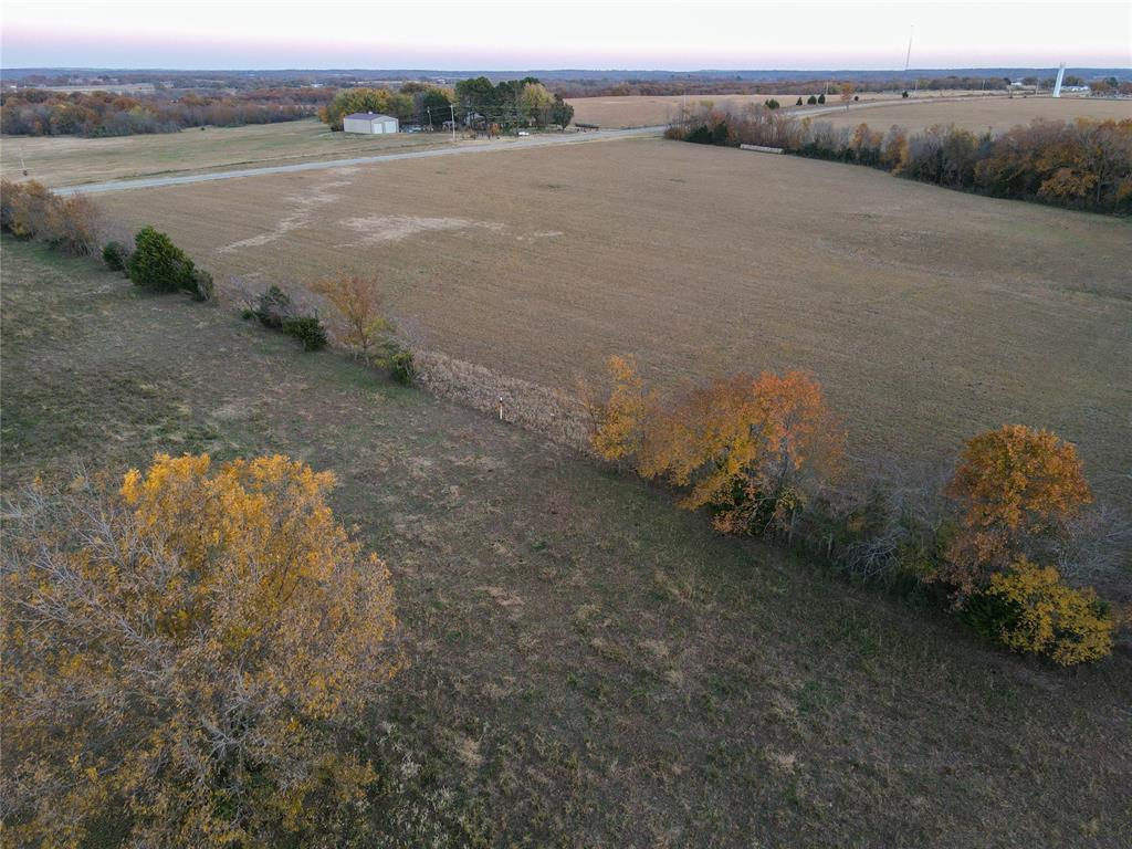 Hwy 48 Property Photo 6