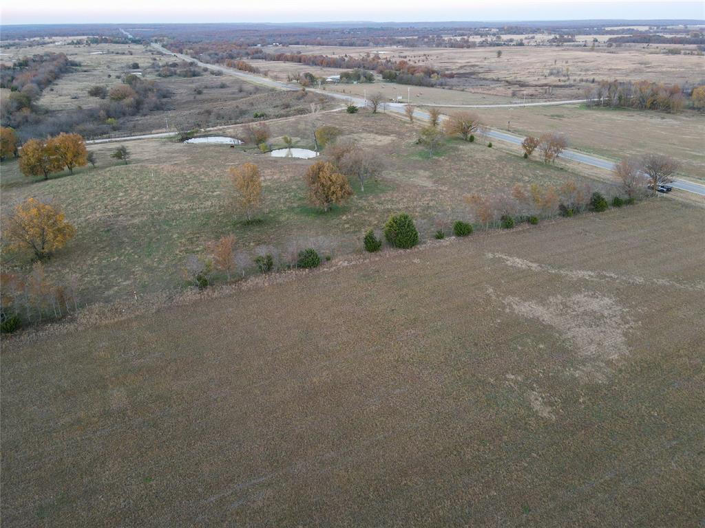 Hwy 48 Property Photo 8