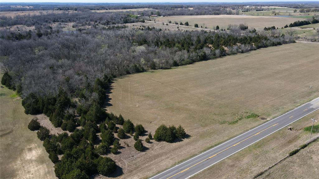 Highway 48 Property Photo 4