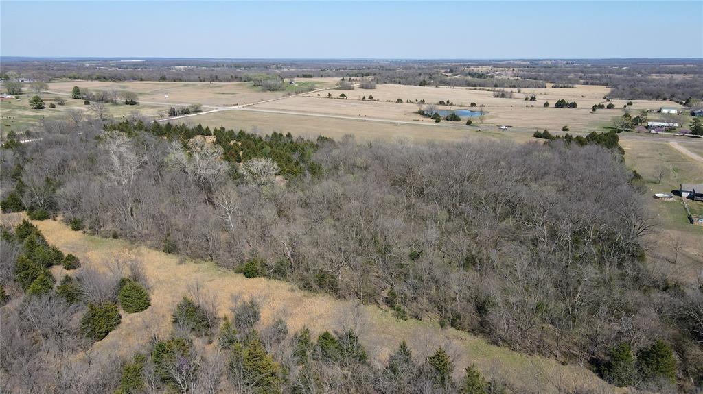 Highway 48 Property Photo 16