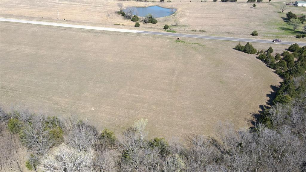 Highway 48 Property Photo 18