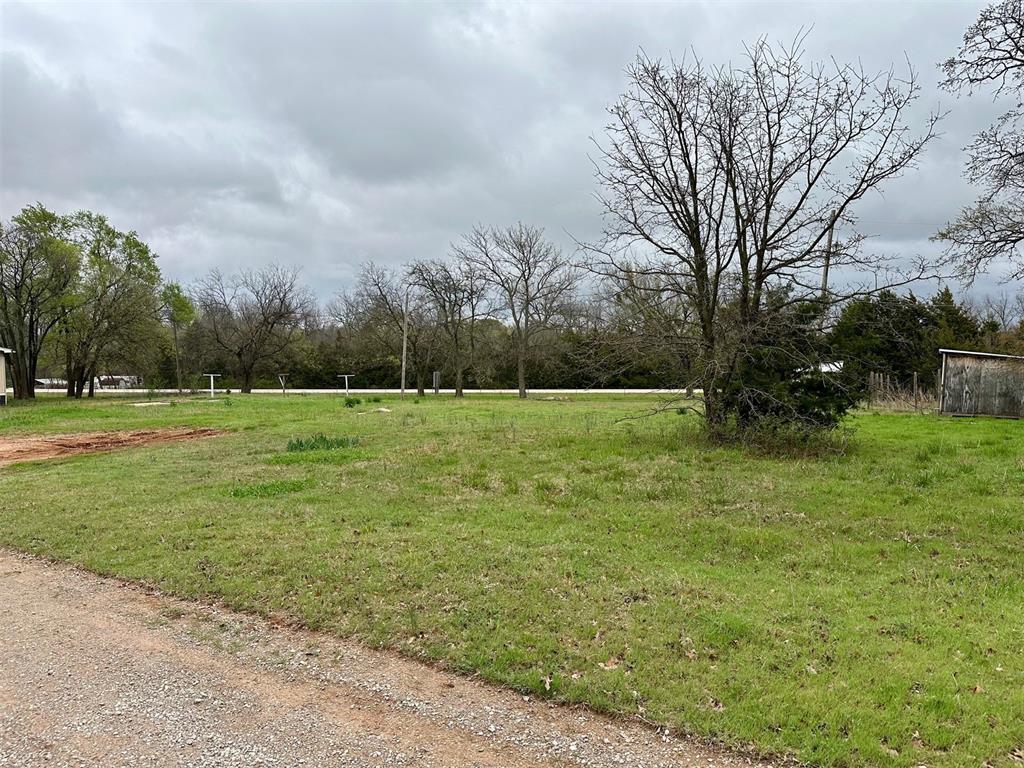 2005 N Ivey Lane Property Photo 3