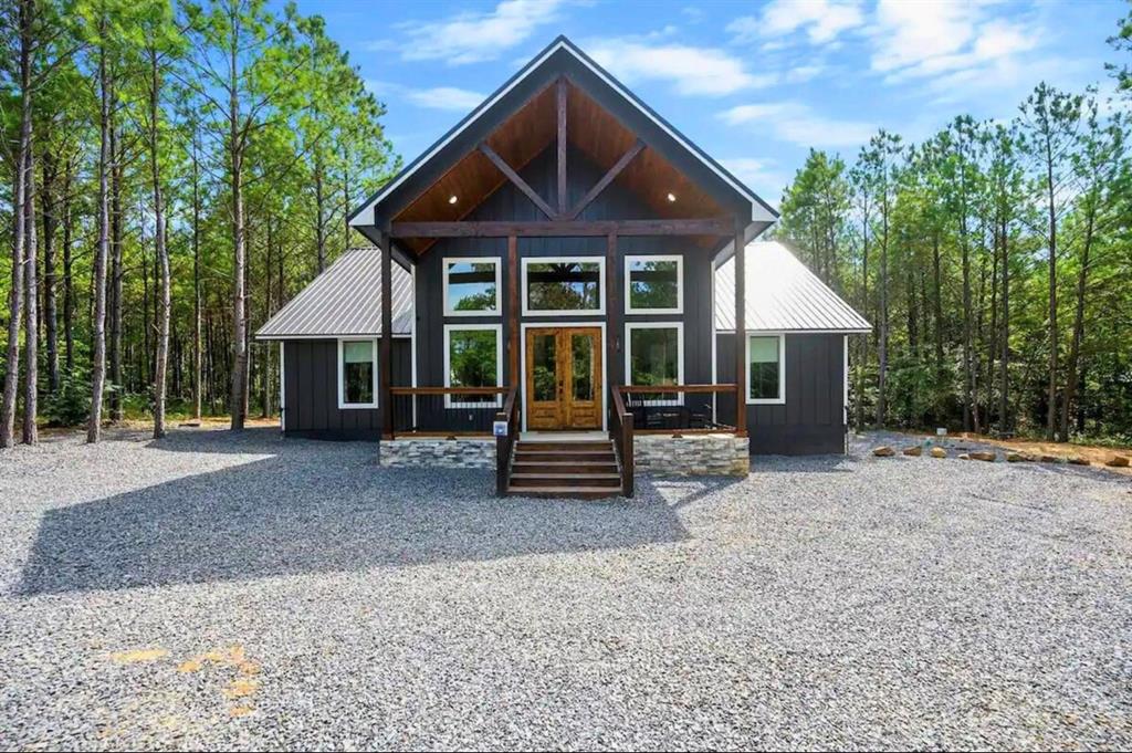 198 Bear Cedar Trail Property Photo 1