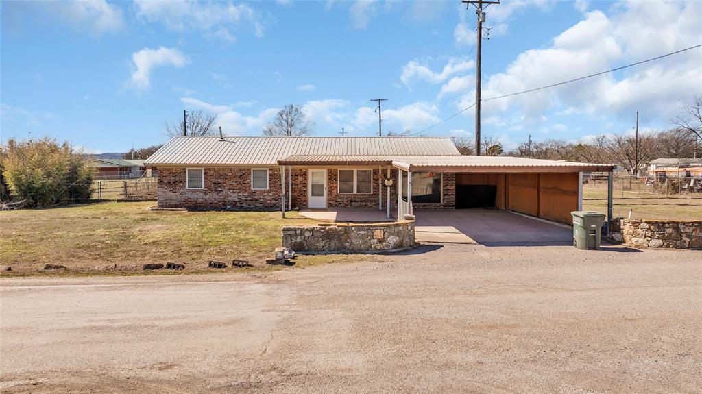 411 S A Street Property Photo