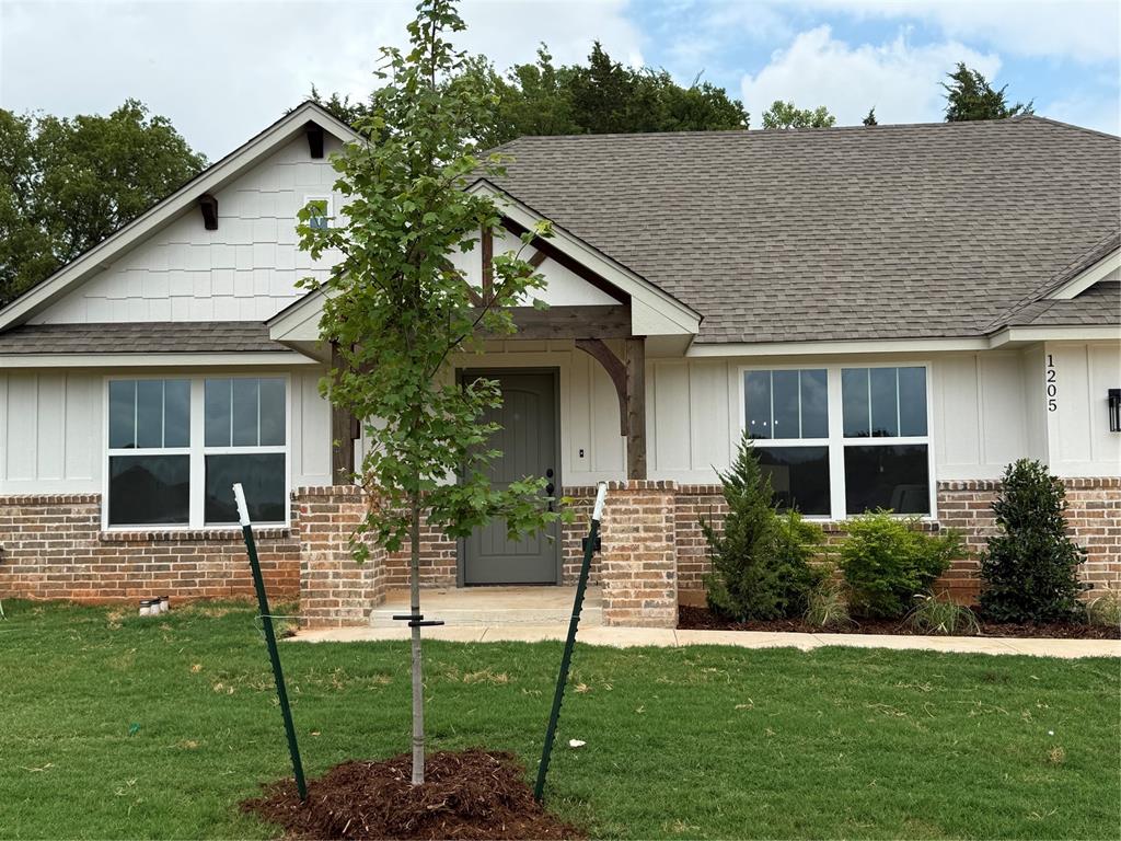 1205 Magnolia Drive Property Photo 4