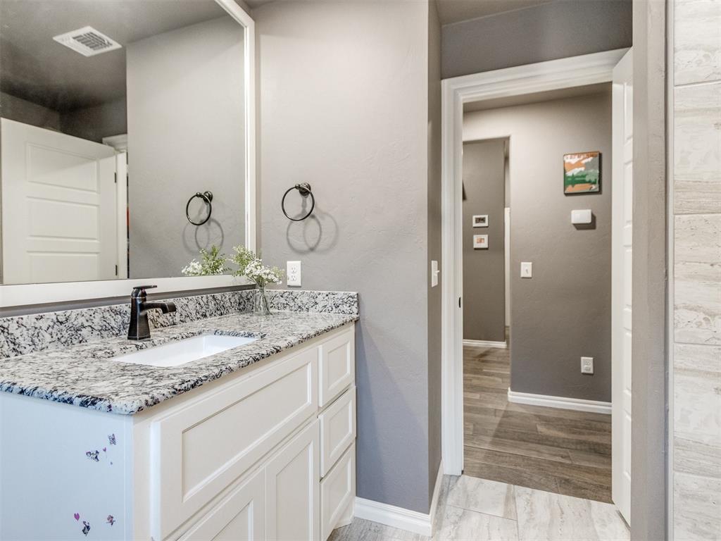 3723 Lleyton Drive Property Photo 41