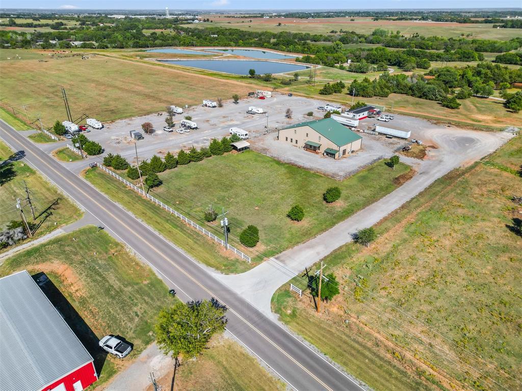 1901 N Old Hwy 81 Property Photo