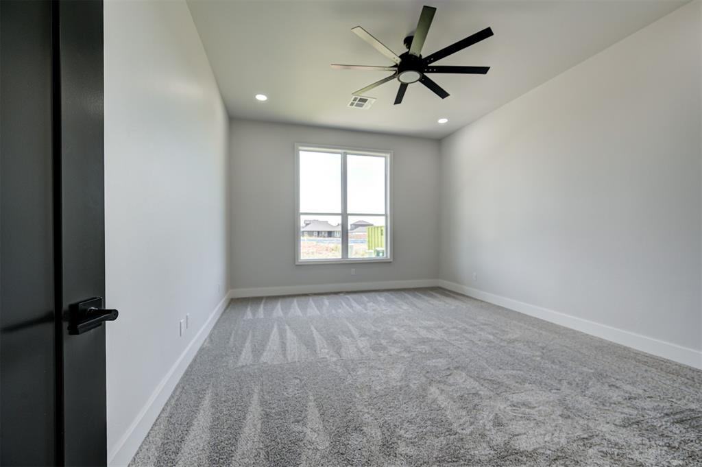 7120 Nw 155th Street Property Photo 19