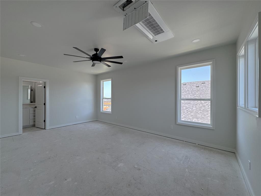 7112 Nw 155th Street Property Photo 37