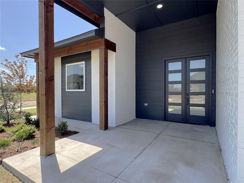7112 Nw 155th Street Property Photo 49